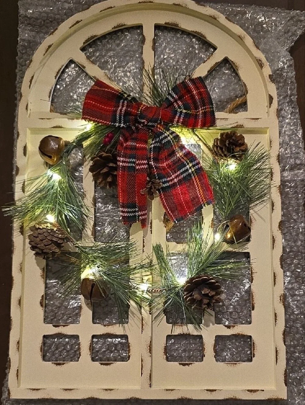 Holiday Window Wreath Wall Decor - White Frame with Red Bow. NWT.